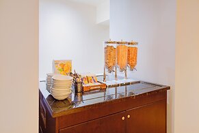 Belvilla Newport City Centre Hotel - Lifestyle