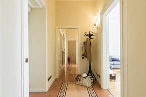 MyHomeInComo - Palazzo Garibaldi