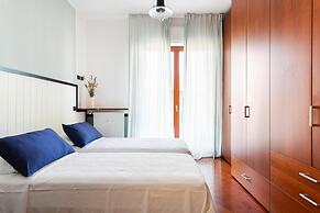 MyHomeInComo - Santa Chiara Apartment