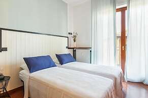 MyHomeInComo - Santa Chiara Apartment