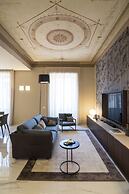 MyHomeInComo - Ivory Suite