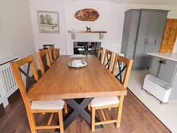 17 Clover Hill