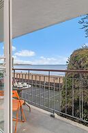 Swn Y Tonnau - Sea Front Apartment Spectacular Sea Views Parking Direc