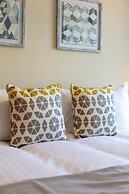 Old Prestwick View - Donnini Apartments