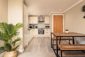 Old Prestwick View - Donnini Apartments