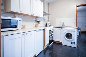 Primrose - 1 Bedroom Cottage - Llanteg