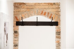 MyHomeInComo - S&O Apartment