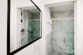 MyHomeInComo - S&O Apartment