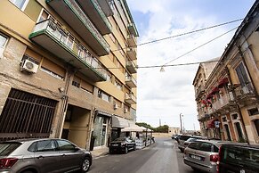 Portineria 23 vicino a Ortigia