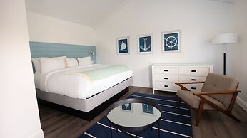 Champlin's Marina & Resort