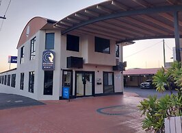 CQ Motel Gladstone