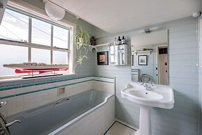 The Boathouse, Felixstowe Ferry