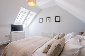 Geoff's Rest, Pond Hall Farm, Hadleigh