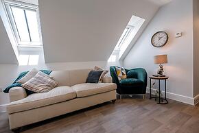 Geoff's Rest, Pond Hall Farm, Hadleigh