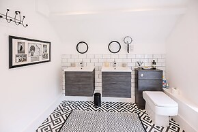 One The Old School, Leiston