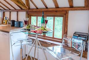 The Hayloft, Clopton