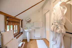 The Hayloft, Clopton