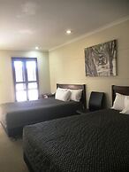 Balranald Club Motel