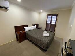 Balranald Club Motel