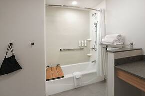 Fairfield Inn and Suites Dallas East