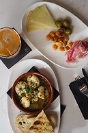 AC Hotel by Marriott Jackson Ridgeland