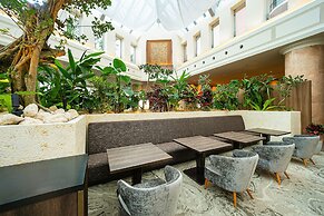 Oriental Hotel Okinawa Resort & Spa