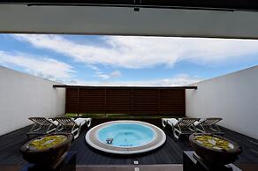 Oriental Hotel Okinawa Resort & Spa