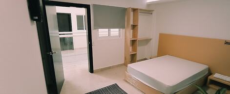 Nora Hotel & Co living