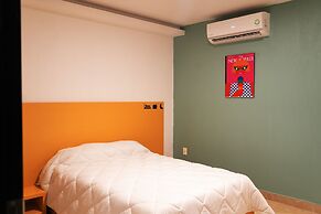 Nora Hotel & Co living