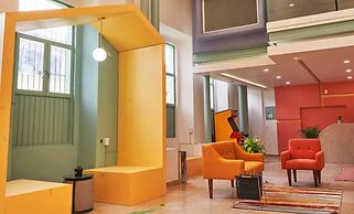 Nora Hotel & Co living