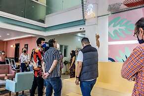 Nora Hotel & Co living