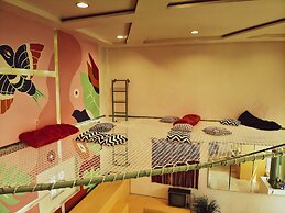 Nora Hotel & Co living