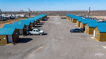 Horseshoe Lodges Cabins & RV Park