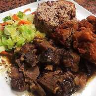 Arms Of Charms Guesthouse