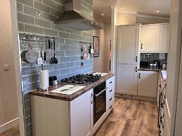 Hollicarrs - Kingfisher Lodge