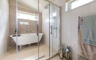 Hollicarrs - Kingfisher Lodge