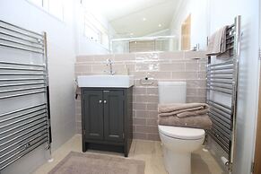 Hollicarrs - Kingfisher Lodge