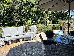 Hollicarrs - Kingfisher Lodge