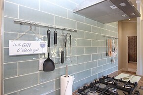 Hollicarrs - Kingfisher Lodge