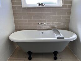 Hollicarrs - Kingfisher Lodge