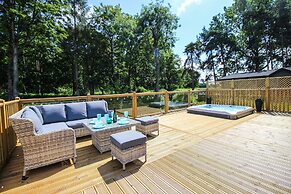 Hollicarrs - Kingfisher Lodge