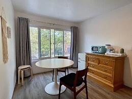 Sierra Blue Hotel & Swim Club