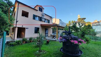 Spacious apt With Lodge Just 40m From the Beach