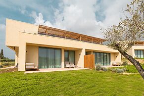 White Shell Beach Villas