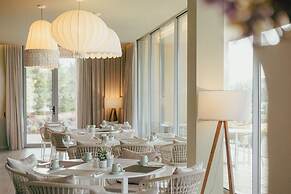 White Shell Beach Villas