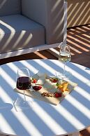 White Shell Beach Villas