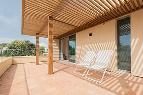 White Shell Beach Villas