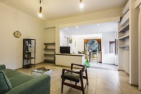 Euphorbia Apartments