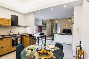 Euphorbia Apartments