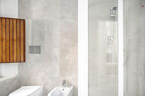 Euphorbia Apartments